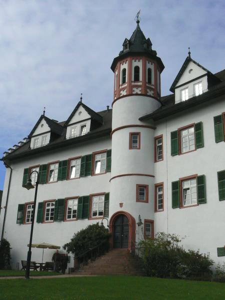 Schnberg castle - main building